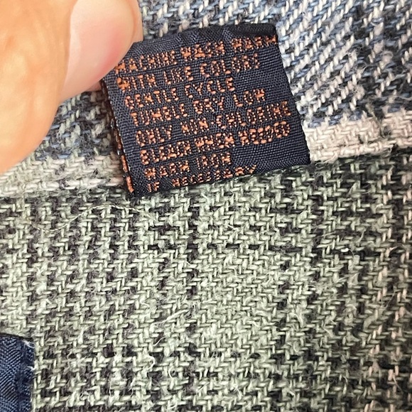 Plaid Button-Up Shirt - Picture 4 of 6